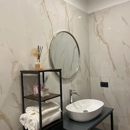 Angelina's Suite&spa Con Parcheggio Privato Lejlighed