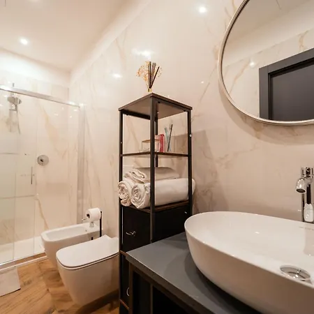 Angelina's Suite&spa Con Parcheggio Privato Lejlighed