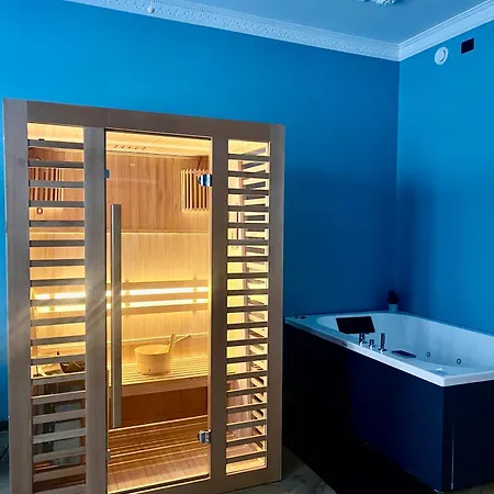 Lejlighed Angelina's Suite&spa Con Parcheggio Privato